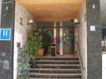 Los Angeles Hotel 2*